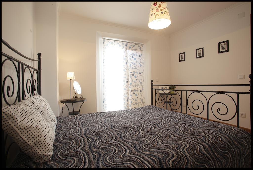Casa Do Joaquim Da Praia Nazaré Chambre photo